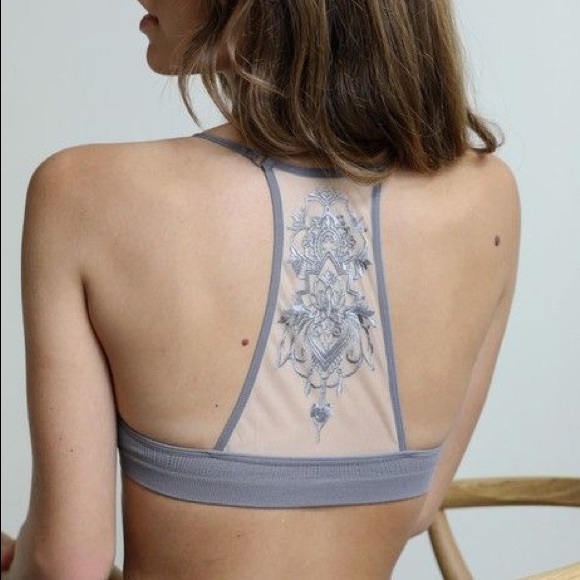 New Design Back Mesh Racerback Bralette - Picture 2 of 7